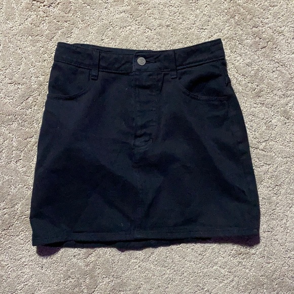 Brandy Melville Dresses & Skirts - black brandy melville jean skirt